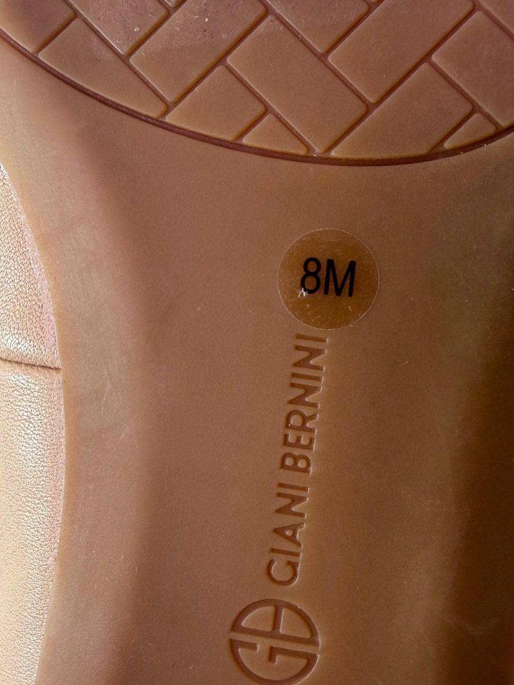Giani Bernini Blush Nude Pointed-Toe Flats with Gold Hardware - Picture 8 of 9